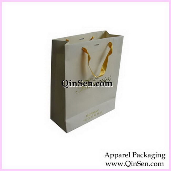 Luxury Paper Bag with Custom Golden Logo & Gloden Ribbon-AB00054