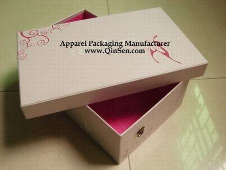 branded shoe boxes