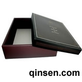 High-grade Hat Box with Customised Logo for clothing pakaging