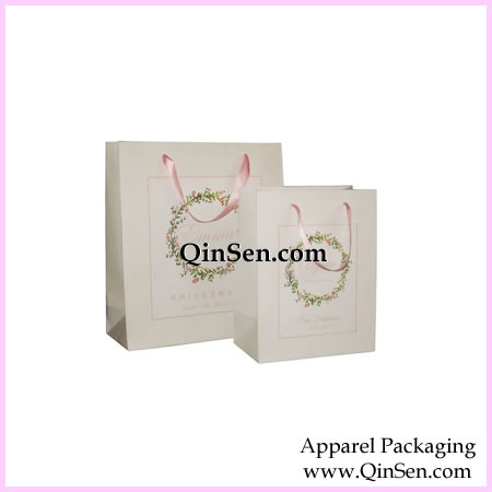 Elegant Branded Paper Bag-AB00947